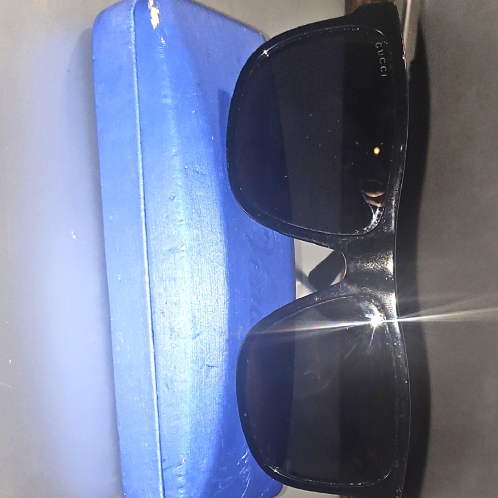 Gucci Black Sunglasses with Bright Blue Case